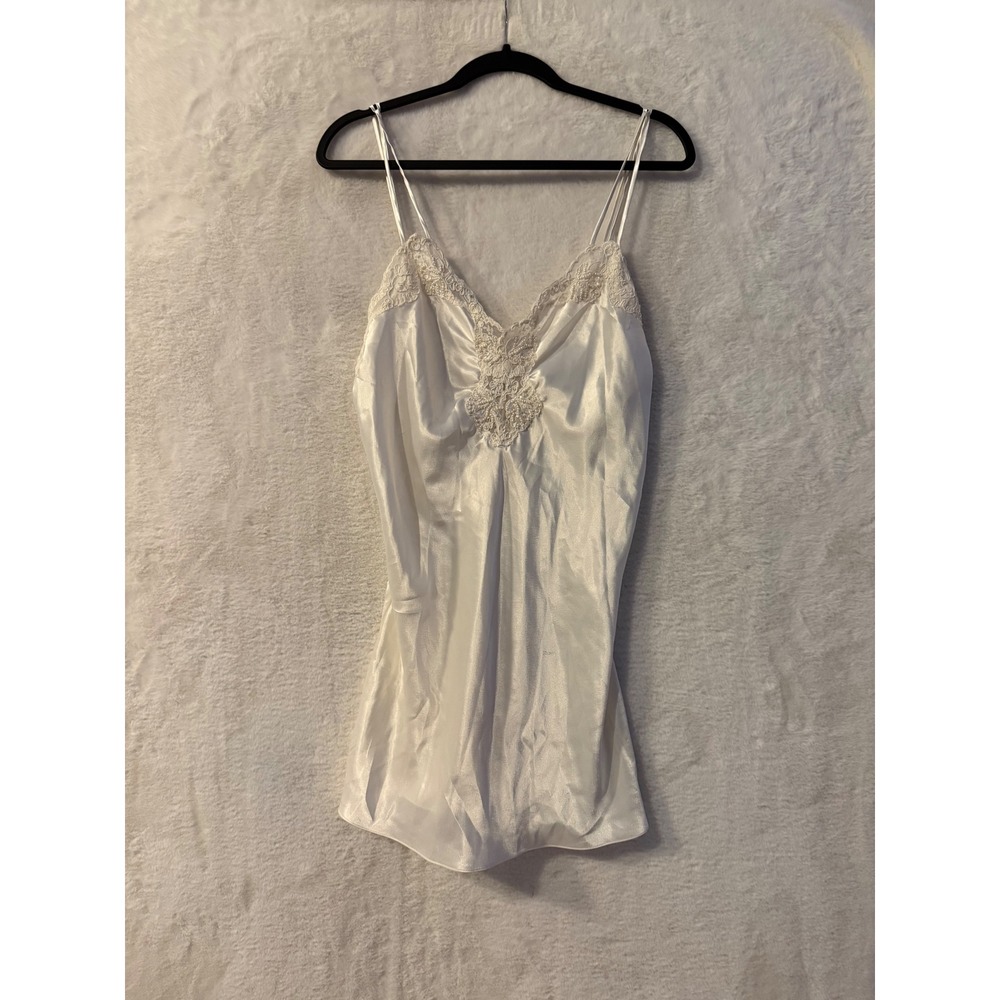 Victoria's Secret Vintage Gold Label Satin Lace Chemise White Nightgown Medium